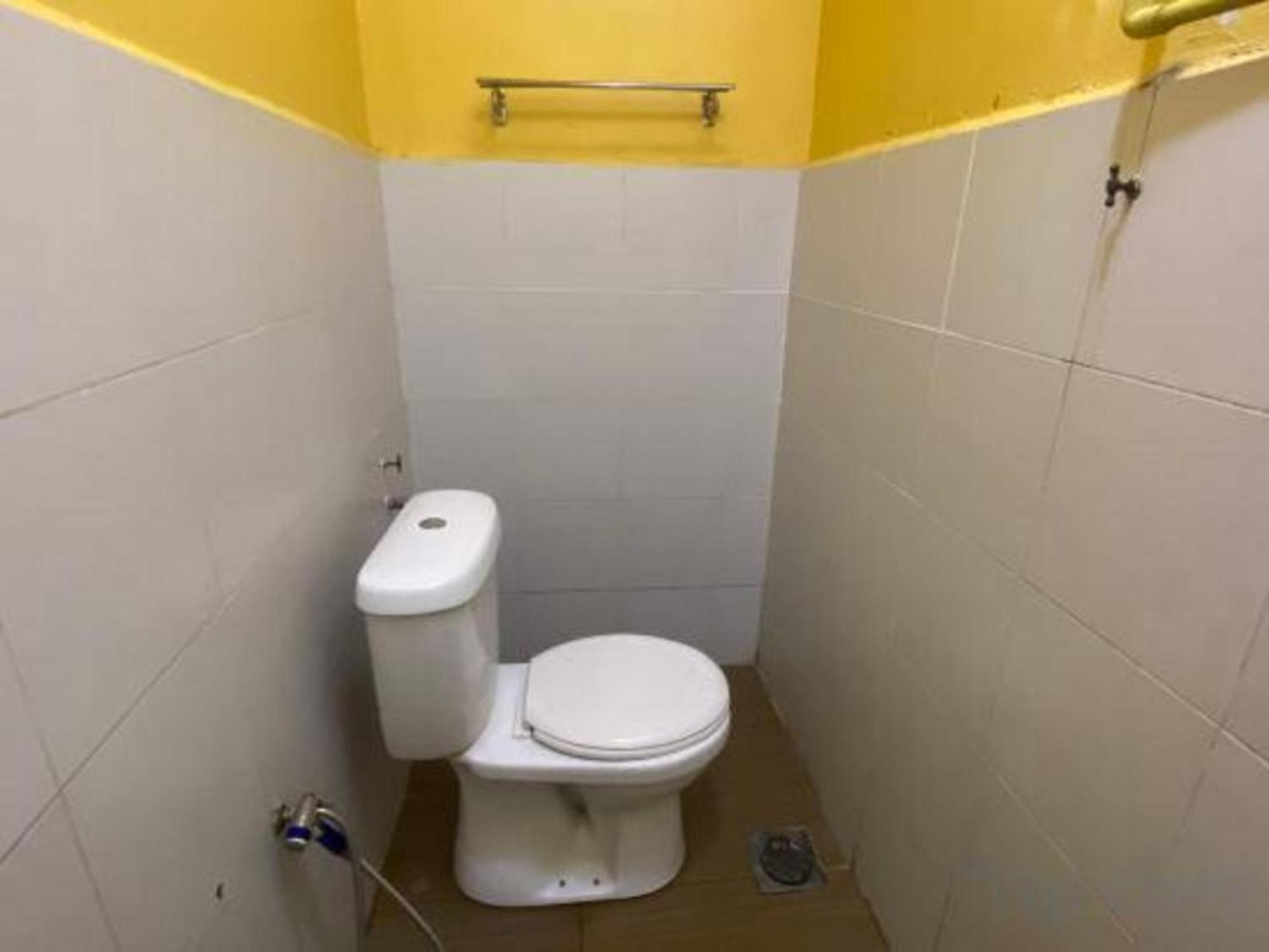 Oyo 91065 Hotel De Anjung Muadzam Shah Eksteriør billede
