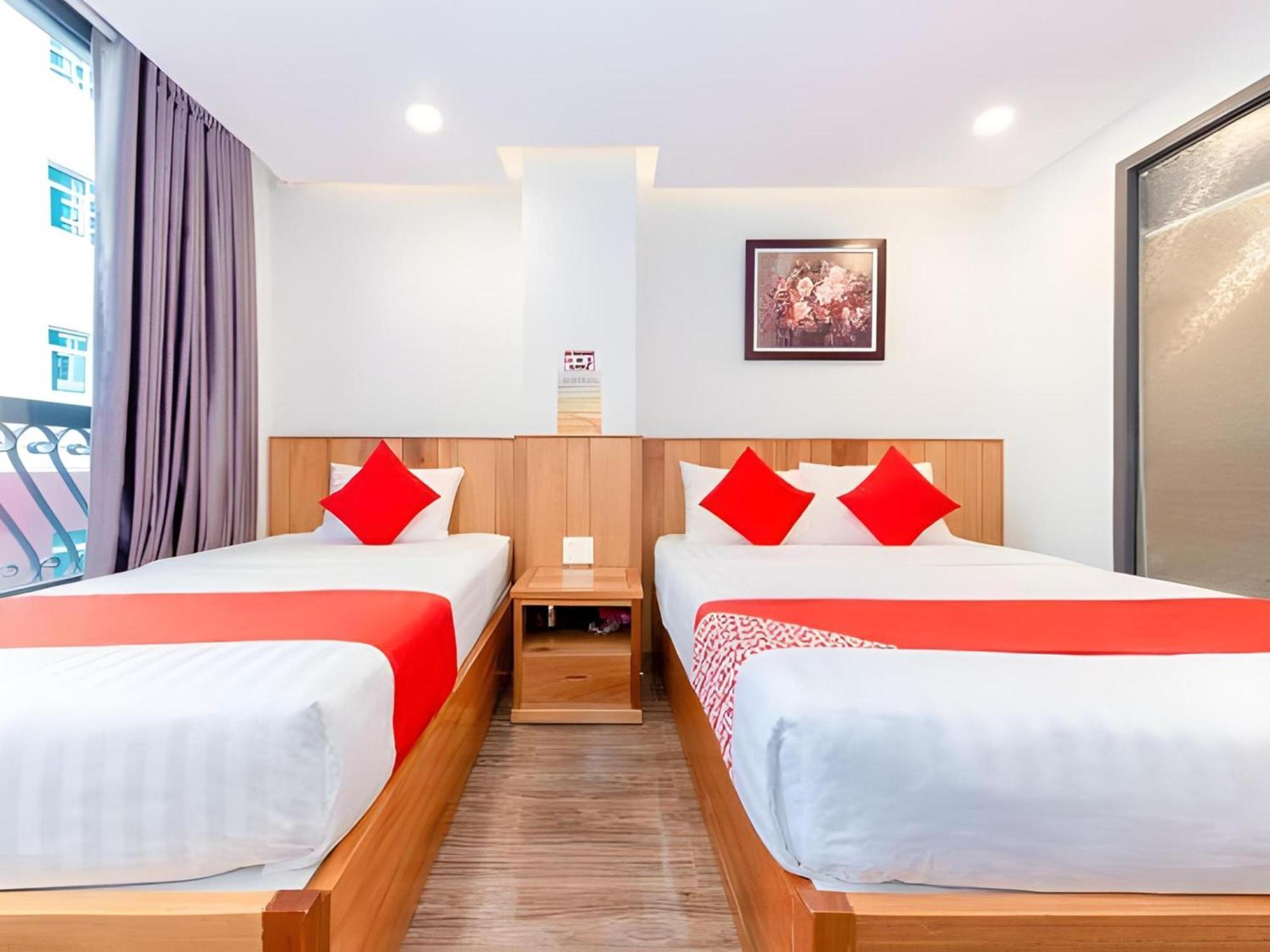 Oyo 91065 Hotel De Anjung Muadzam Shah Eksteriør billede
